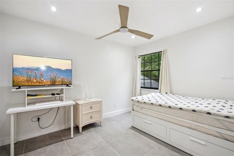 Villa ou maison à vendre à Orlando, Floride: 4 chambres, 186.64 m2 № 2316455 - photo 9