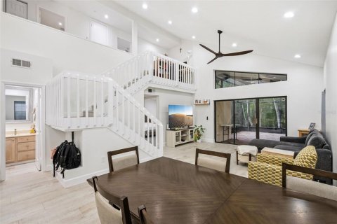 Villa ou maison à vendre à Orlando, Floride: 4 chambres, 186.64 m2 № 2316455 - photo 22