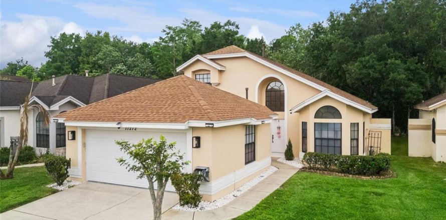 Villa ou maison à Orlando, Floride 4 chambres, 186.64 m2 № 2316455