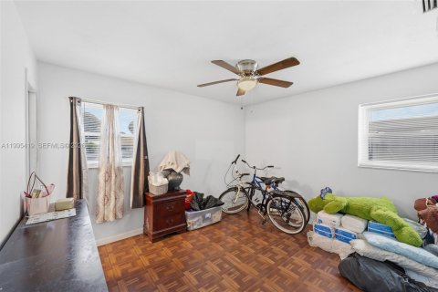 Casa en venta en Miami Gardens, Florida, 3 dormitorios, 124.49 m2 № 2062841 - foto 17