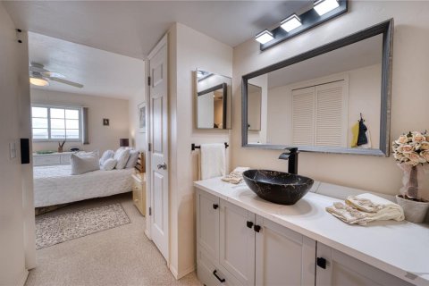 Condo in Punta Gorda, Florida, 3 bedrooms  № 1905789 - photo 19