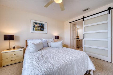 Condo in Punta Gorda, Florida, 3 bedrooms  № 1905789 - photo 17