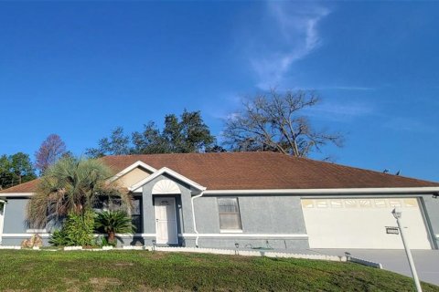 Casa en alquiler en Ocala, Florida, 3 dormitorios, 156.17 m2 № 1910398 - foto 1