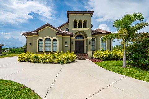 Casa en venta en Port Charlotte, Florida, 4 dormitorios, 337.7 m2 № 1821453 - foto 10