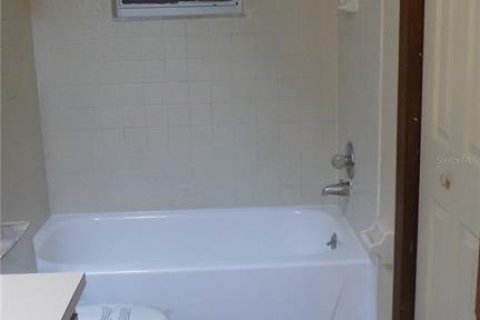 Купить коммерческую недвижимость в Лейкленд, Флорида 4 спальни, 171.31м2, № 1635109 - фото 10