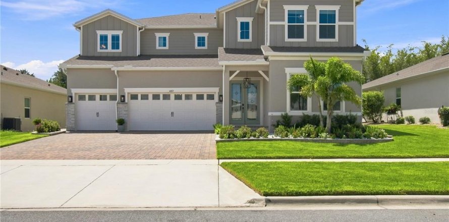House in Winter Garden, Florida 5 bedrooms, 408.4 sq.m. № 2353198