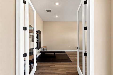 House in Winter Garden, Florida 5 bedrooms, 408.4 sq.m. № 2353198 - photo 7
