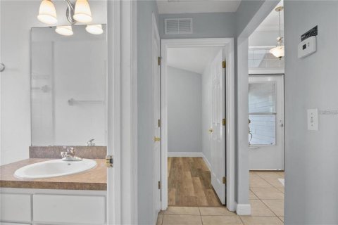 Villa ou maison à louer à Gainesville, Floride: 3 chambres, 132.94 m2 № 1876940 - photo 12