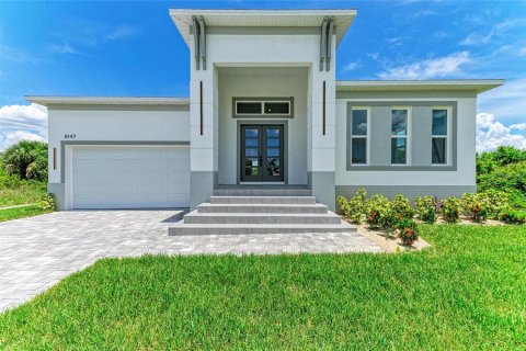 Villa ou maison à vendre à Port Charlotte, Floride: 4 chambres, 247.03 m2 № 1837502 - photo 1