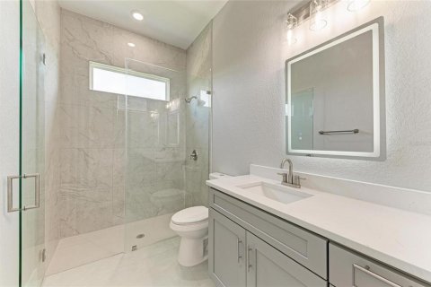 Villa ou maison à vendre à Port Charlotte, Floride: 4 chambres, 247.03 m2 № 1837502 - photo 15