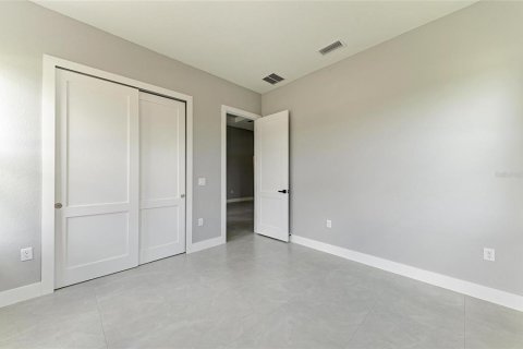 Villa ou maison à vendre à Port Charlotte, Floride: 4 chambres, 247.03 m2 № 1837502 - photo 13