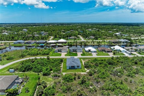 Villa ou maison à vendre à Port Charlotte, Floride: 4 chambres, 247.03 m2 № 1837502 - photo 3