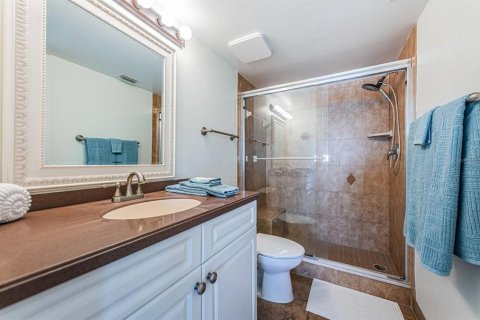 Villa ou maison à louer à Saint Petersburg, Floride: 2 chambres, 87.79 m2 № 2166524 - photo 15
