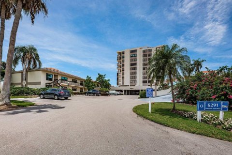 Villa ou maison à louer à Saint Petersburg, Floride: 2 chambres, 87.79 m2 № 2166524 - photo 24