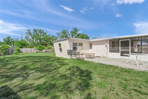House in Sarasota, Florida 3 bedrooms, 137.77 sq.m. № 1767712 - photo 26