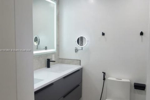 Casa en alquiler en Coral Springs, Florida, 3 dormitorios, 232.72 m2 № 1928739 - foto 29