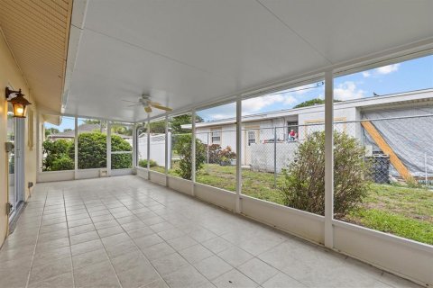 Casa en venta en Palm Harbor, Florida, 3 dormitorios, 127.65 m2 № 1775725 - foto 28