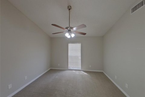 Casa en alquiler en Brandon, Florida, 4 dormitorios, 131.55 m2 № 1910922 - foto 7