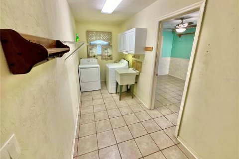 Villa ou maison à vendre à Melrose, Floride: 3 chambres, 162.86 m2 № 1771702 - photo 24