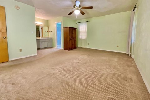 Villa ou maison à vendre à Melrose, Floride: 3 chambres, 162.86 m2 № 1771702 - photo 15