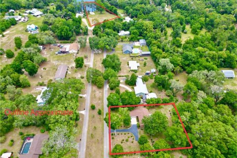 Villa ou maison à vendre à Melrose, Floride: 3 chambres, 162.86 m2 № 1771702 - photo 2