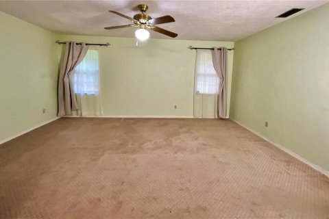 Villa ou maison à vendre à Melrose, Floride: 3 chambres, 162.86 m2 № 1771702 - photo 14