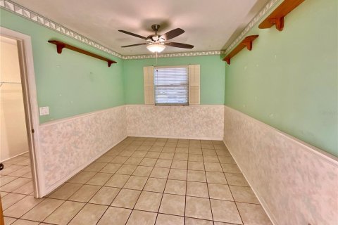 Villa ou maison à vendre à Melrose, Floride: 3 chambres, 162.86 m2 № 1771702 - photo 13