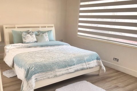 Copropriété à vendre à Miami Beach, Floride: 45.52 m2 № 1946484 - photo 3