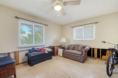 House in Sarasota, Florida 4 bedrooms, 179.67 sq.m. № 1770893 - photo 12