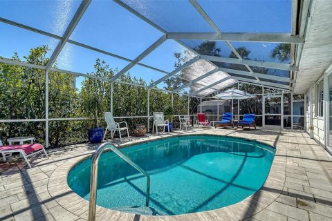 House in Sarasota, Florida 4 bedrooms, 179.67 sq.m. № 1770893 - photo 18