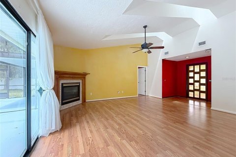 House in Lecanto, Florida 2 bedrooms, 149.29 sq.m. № 2196082 - photo 8