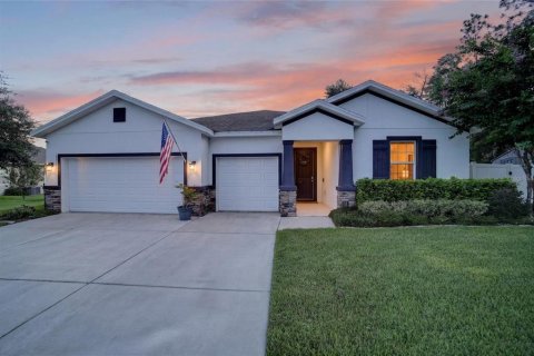 Casa en Ocala, Florida 4 dormitorios, 263.47 m2 № 2384430