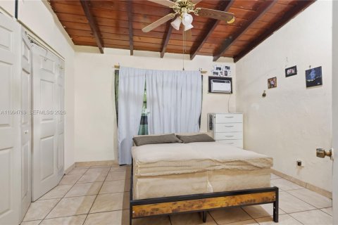 Casa en venta en North Miami Beach, Florida, 2 dormitorios, 116.5 m2 № 2056411 - foto 5