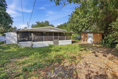 Casa en venta en North Miami Beach, Florida, 2 dormitorios, 116.5 m2 № 2056411 - foto 12