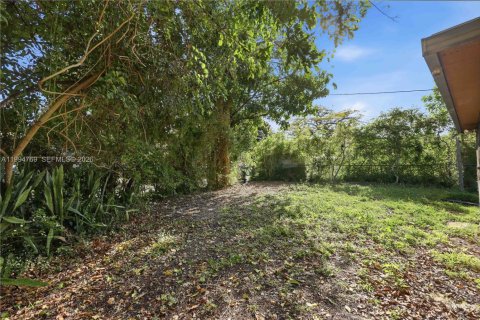 Casa en venta en North Miami Beach, Florida, 2 dormitorios, 116.5 m2 № 2056411 - foto 10