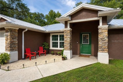 House in Inverness, Florida 3 bedrooms, 137.5 sq.m. № 2239321 - photo 3