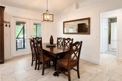 House in Inverness, Florida 3 bedrooms, 137.5 sq.m. № 2239321 - photo 10