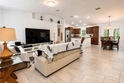 House in Inverness, Florida 3 bedrooms, 137.5 sq.m. № 2239321 - photo 6