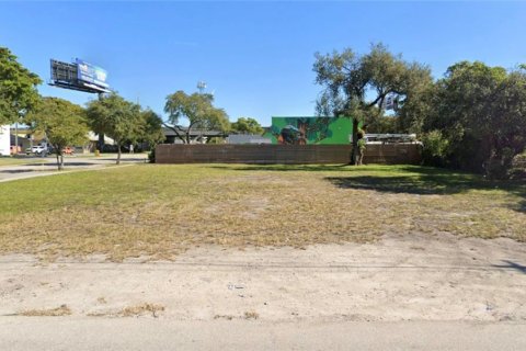 Immobilier commercial à Hollywood, Floride № 2170069