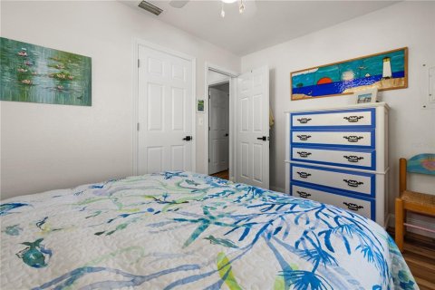House in Englewood, Florida 3 bedrooms, 111.3 sq.m. № 1609568 - photo 23