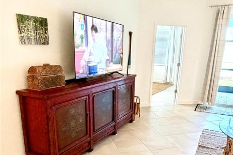 Villa ou maison à louer à Englewood, Floride: 2 chambres, 145.76 m2 № 1816075 - photo 16