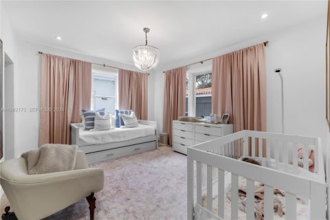 Villa ou maison à louer à Miami, Floride: 4 chambres, 272.02 m2 № 2024840 - photo 24