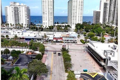 Propiedad comercial en Fort Lauderdale, Florida № 2085222