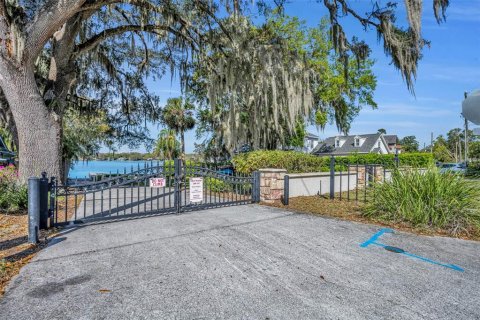 Villa ou maison à vendre à Maitland, Floride: 3 chambres, 169.18 m2 № 2428742 - photo 19