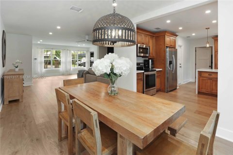 Снять в аренду виллу или дом в Холливуд, Флорида 2 спальни, 136.01м2, № 1986242 - фото 13