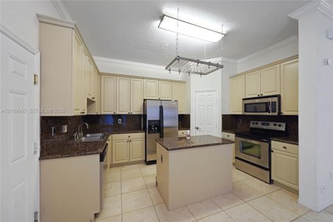 Купить таунхаус в Хомстед, Флорида 3 спальни, 166.3м2, № 2422896 - фото 8