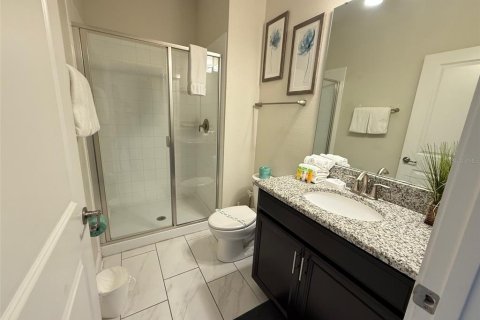 Townhouse in Davenport, Florida 4 bedrooms, 176.7 sq.m. № 2103912 - photo 5