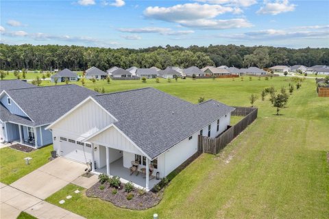 Casa en venta en Alachua, Florida, 3 dormitorios, 135.82 m2 № 1847956 - foto 1