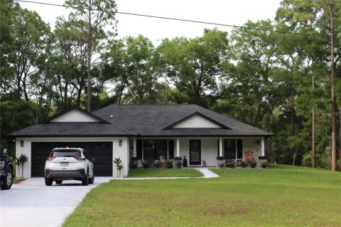 Casa en venta en Citrus Springs, Florida, 3 dormitorios, 149.94 m2 № 1683000 - foto 1