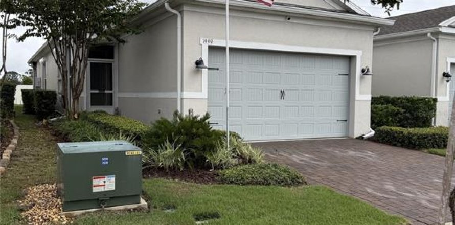 Villa ou maison à Kissimmee, Floride 2 chambres, 147.06 m2 № 2434893